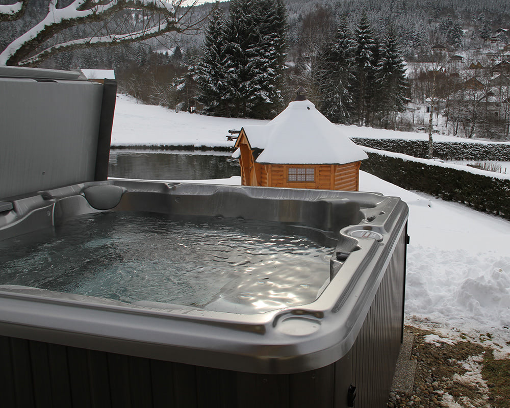 5 tips for enjoying your hot tub during winter